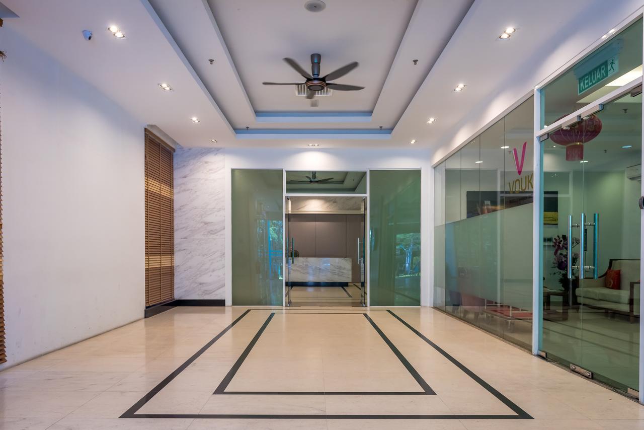Mansion One Service Apartment George Town Extérieur photo