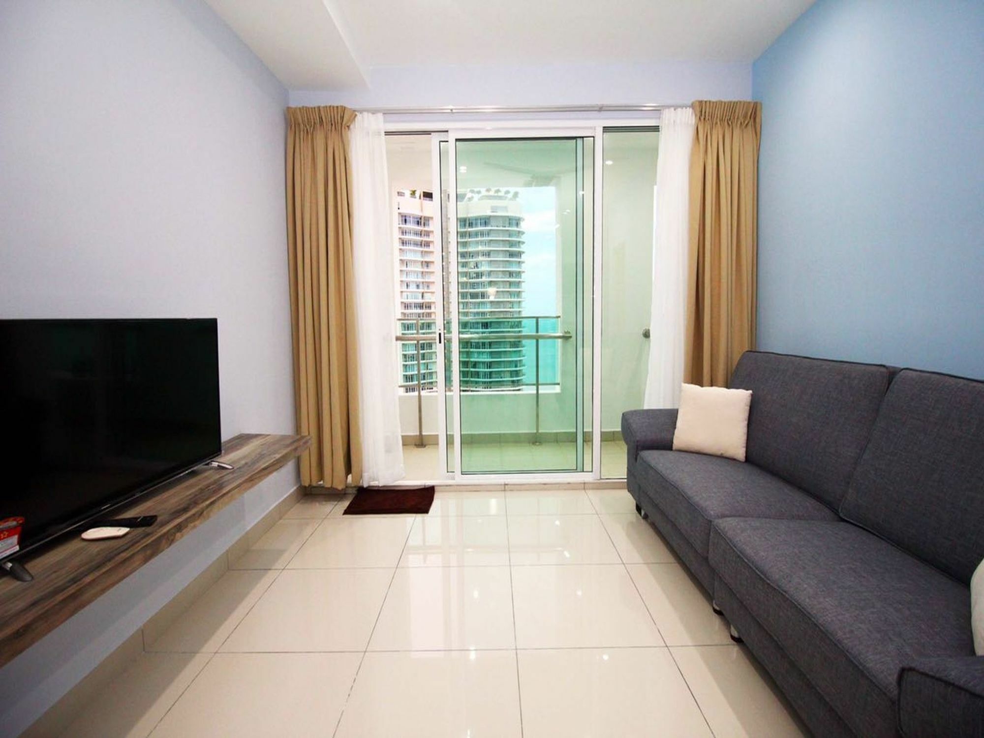 Mansion One Service Apartment George Town Extérieur photo